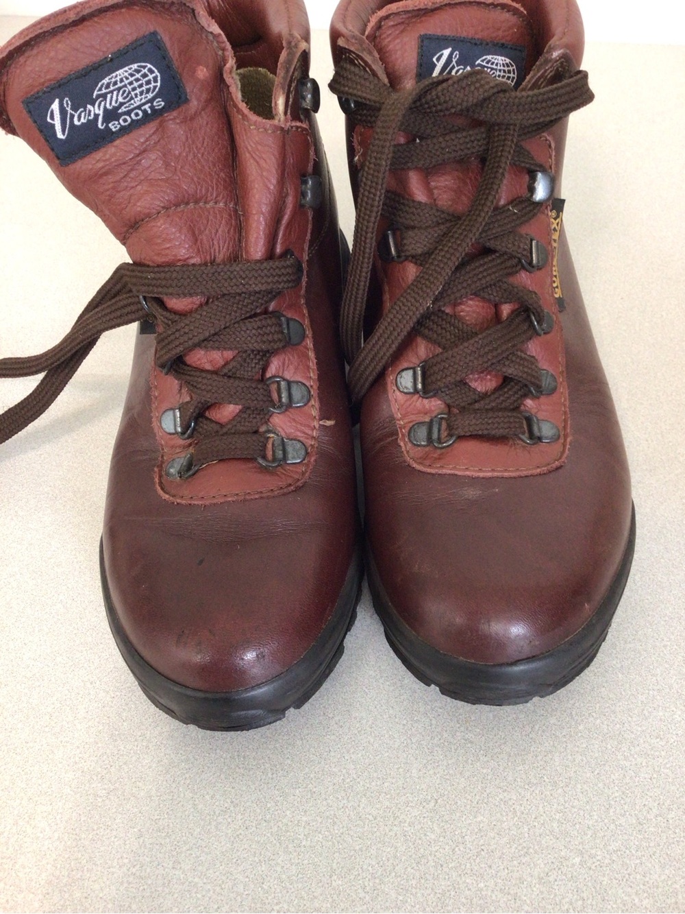 VASQUE WOMENS GORE TEX LEATHER HIKING BOOTS SIZE 8M WATERPROOF COWHIDE EXCELLENT - Picture 3 of 8
